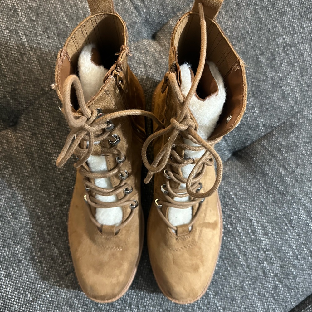 INDIGO RD. IRIZMA TAN LACE UP & SIDE ZIPPER COMBAT LUG SOLES ANKLE BOOTS 10 - Picture 4 of 4